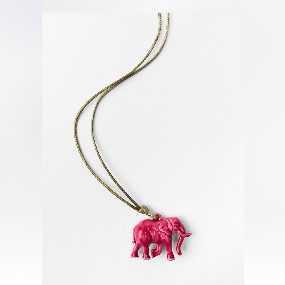 Zara cord necklace elephant shape